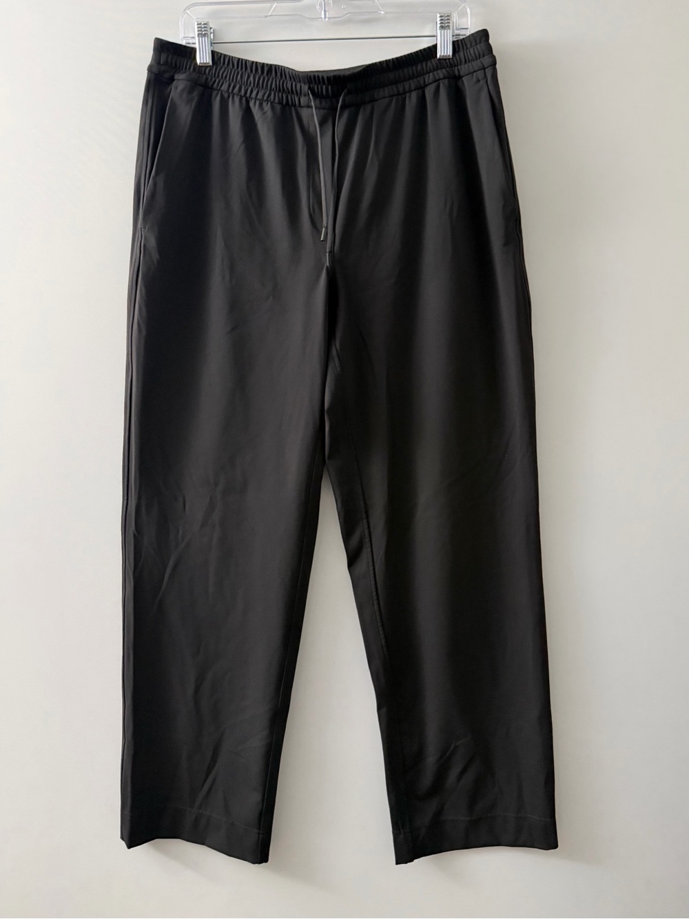 Lululemon Size Large Straight-Leg Mid-Rise Pant Full Length Luxtreme Graphite